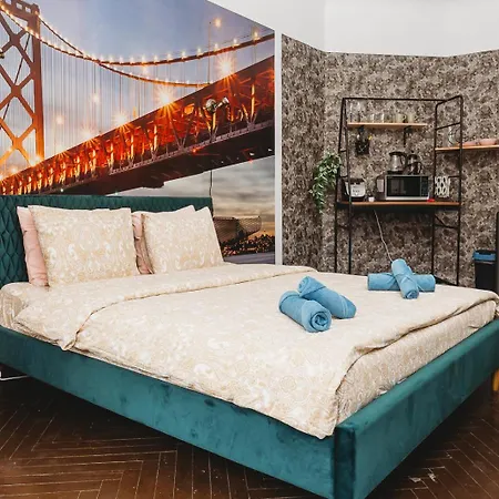 Old Town - Private & Ensuite - B 塔林