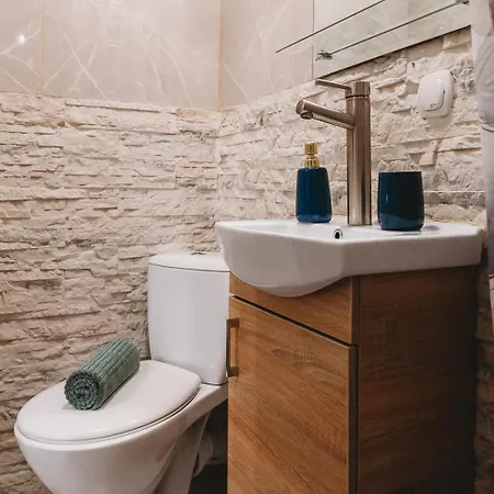 Apartment Old Town - Private & Ensuite - B